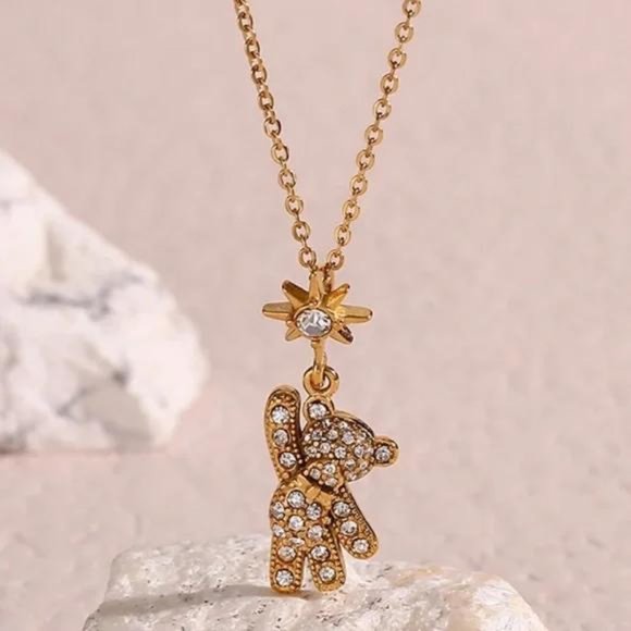 Jewelry - NEW TEDDY BEAR 18K GOLD DIAMOND PENDANT NECKLACE